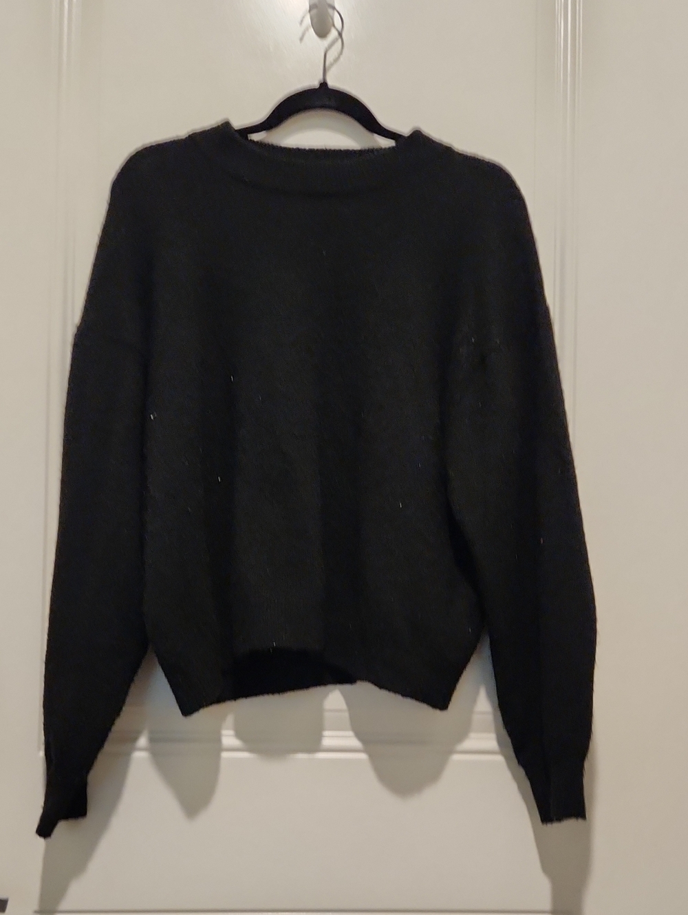 H&M Charcoal Gray Knit Crew Neck Sweater - Medium